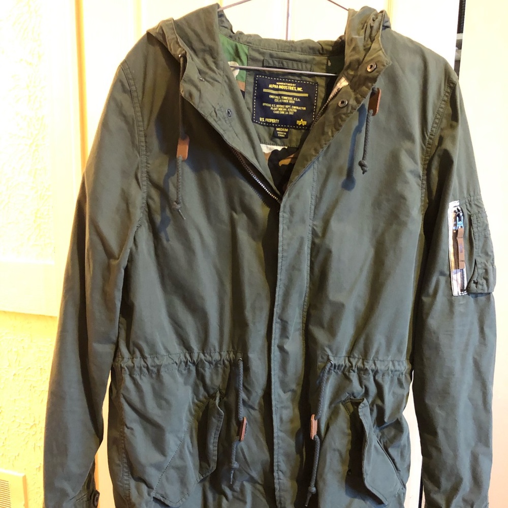 Alpha industries trench coat with camo inside